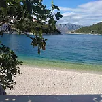 Curri Apartament