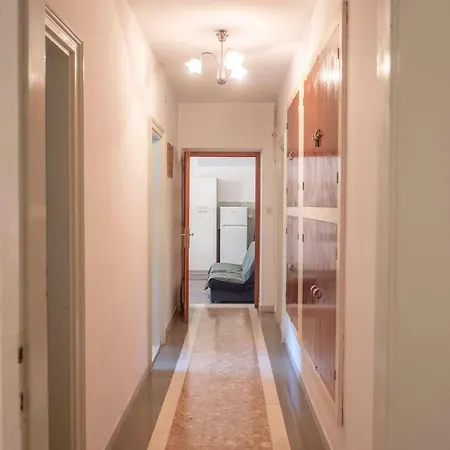 Curri Pučišća