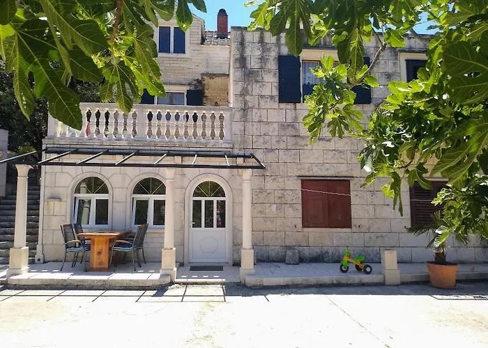 Curri * 普契什查