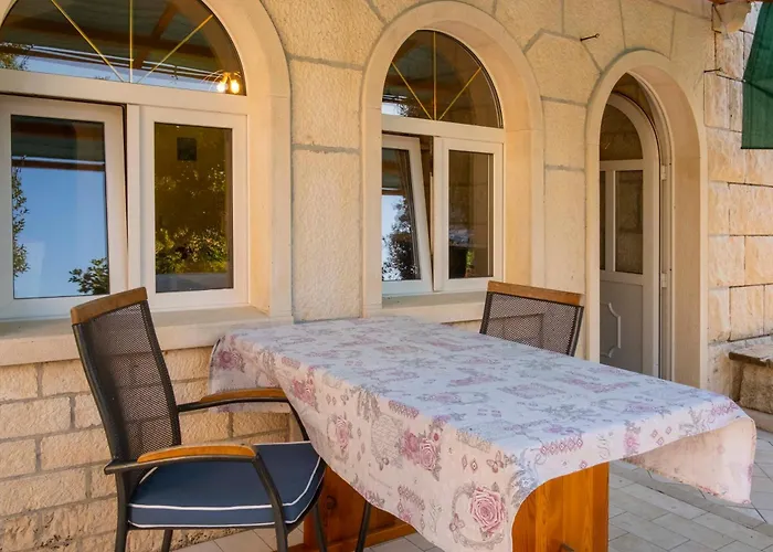 公寓 Curri 普契什查